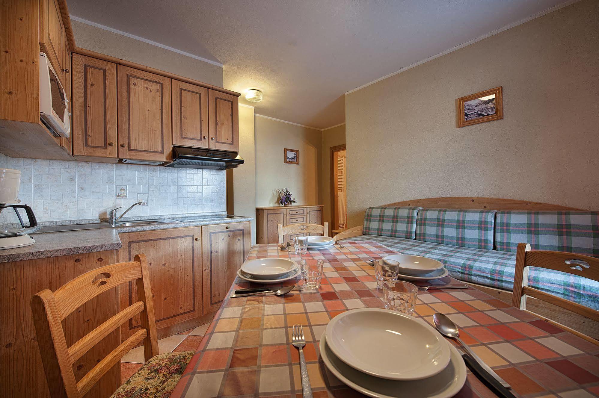 Baita Carosello Apt 4 By Livigno Accomodation Екстериор снимка