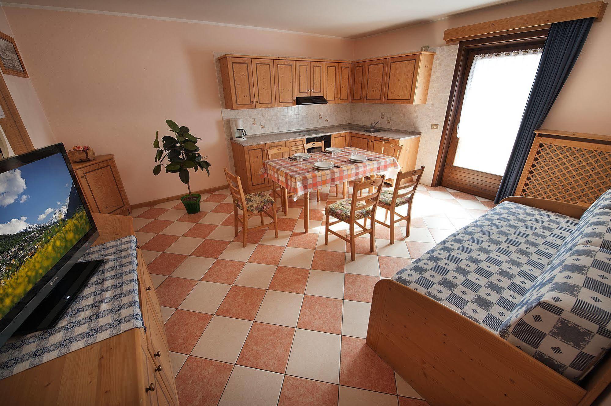 Baita Carosello Apt 4 By Livigno Accomodation Екстериор снимка